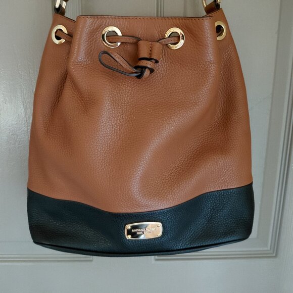 Michael Kors Brown/Black Bucket Bag with Drawstring - Picture 1 of 8